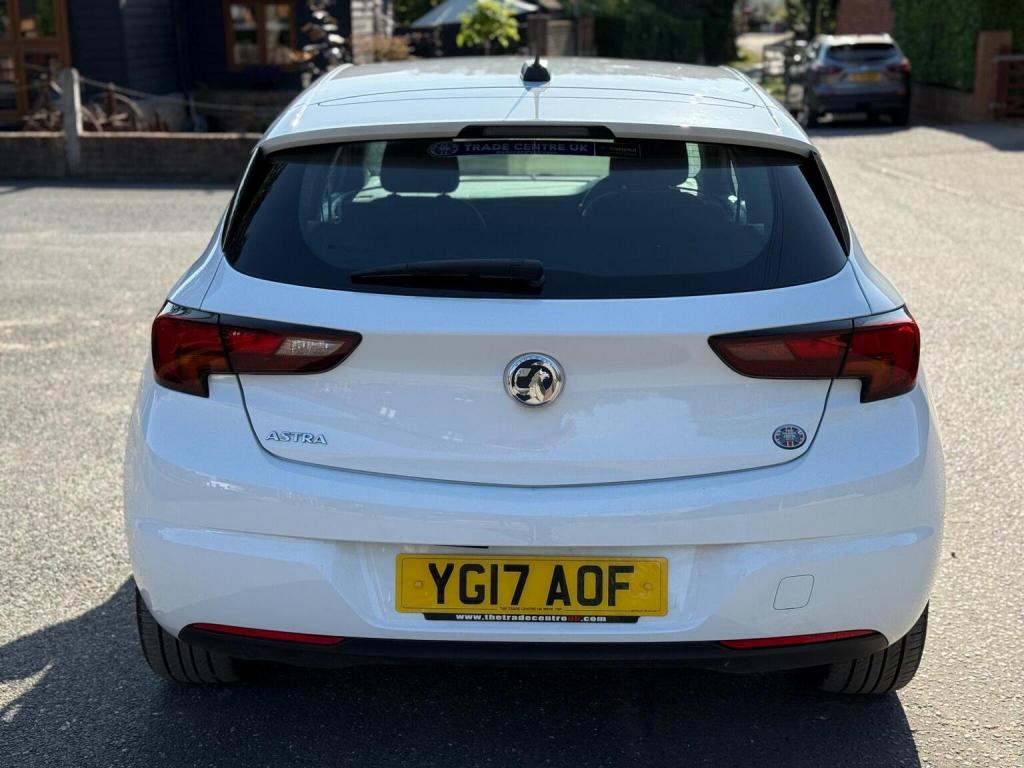 VAUXHALL ASTRA
