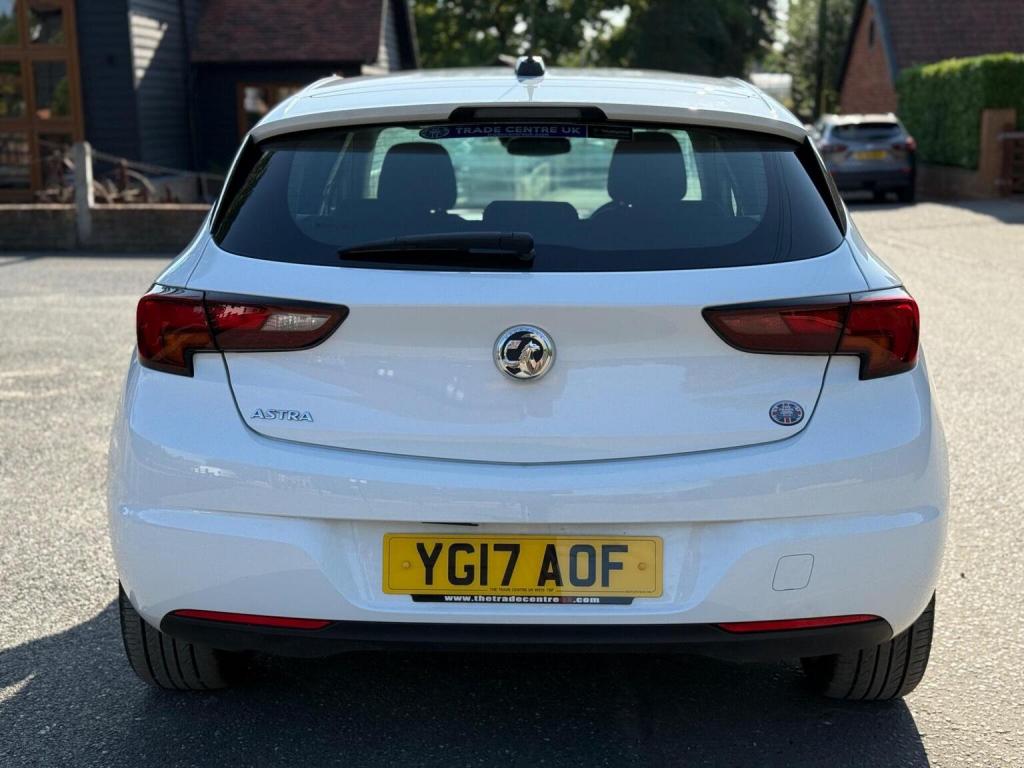 VAUXHALL ASTRA