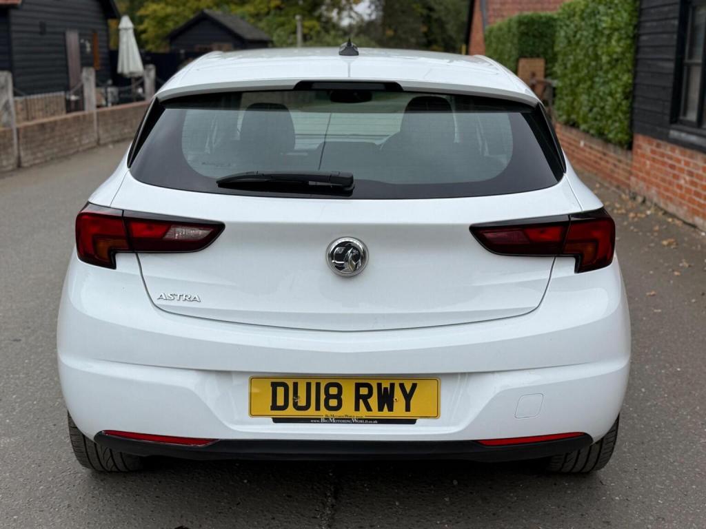 VAUXHALL ASTRA
