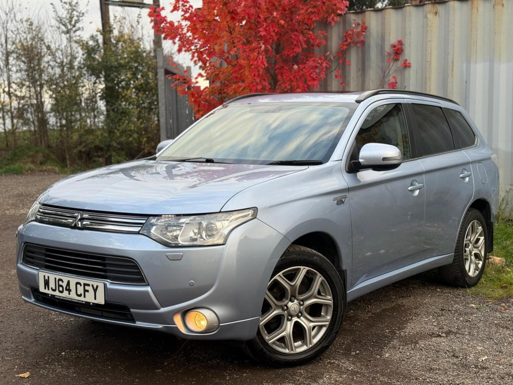 MITSUBISHI OUTLANDER