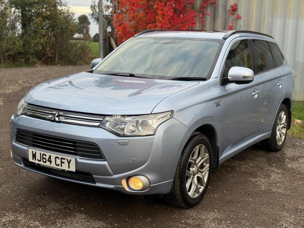 MITSUBISHI OUTLANDER