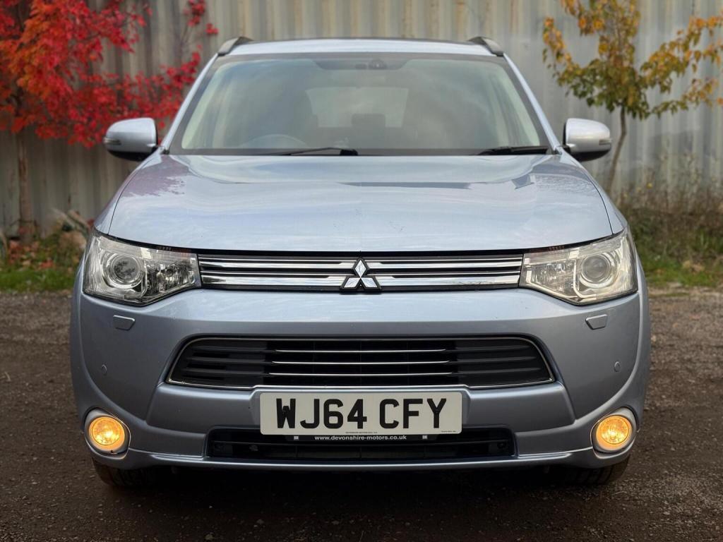 MITSUBISHI OUTLANDER