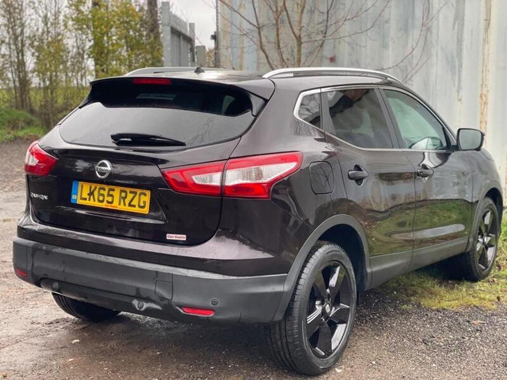 NISSAN QASHQAI
