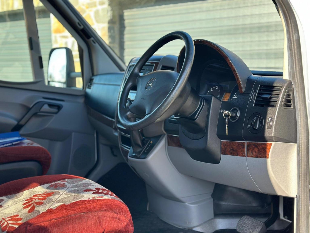 AUTO-SLEEPERS BERKSHIRE