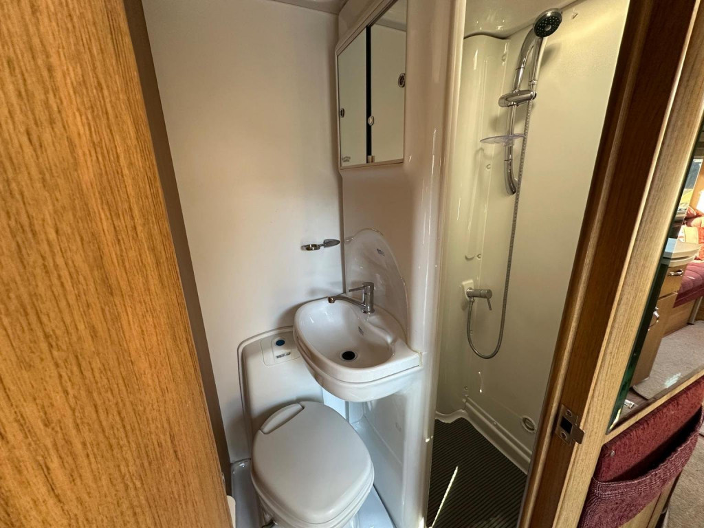 AUTO-SLEEPERS BERKSHIRE