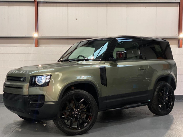 LAND ROVER DEFENDER 90