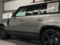 LAND ROVER DEFENDER 110