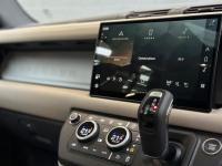 LAND ROVER DEFENDER 110