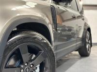 LAND ROVER DEFENDER 110