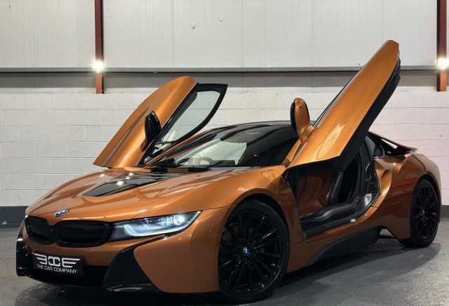 BMW I8