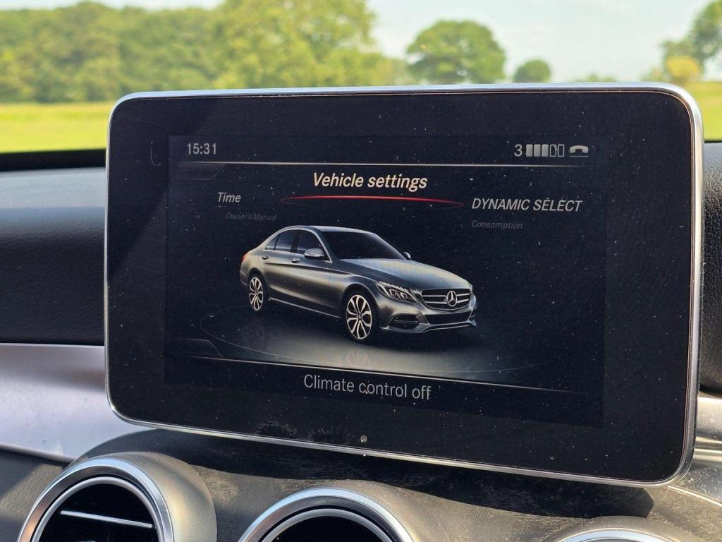 MERCEDES-BENZ C CLASS