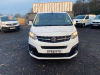 VAUXHALL VIVARO