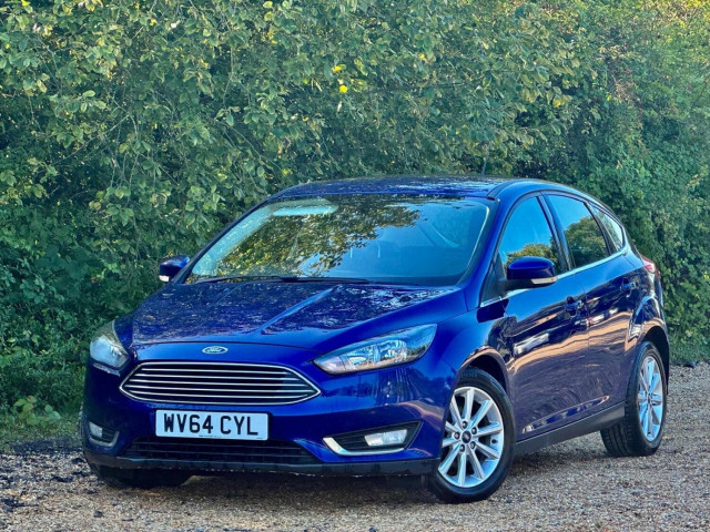 FORD FOCUS 1.0 T EcoBoost Titanium
