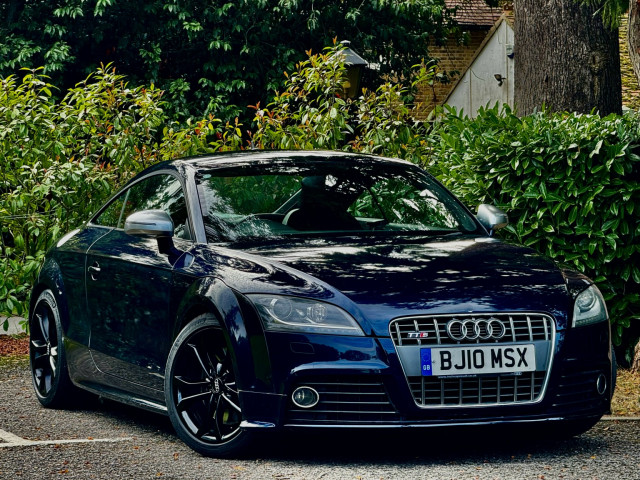 AUDI TT 2.0