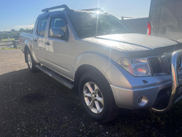 NISSAN NAVARA 2.5 dCi Aventura 4dr
