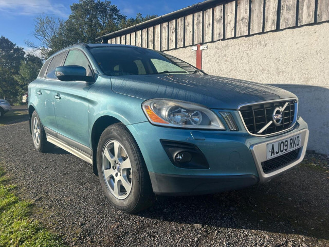 VOLVO XC60 2.4 D5 SE AWD Euro 4 5dr