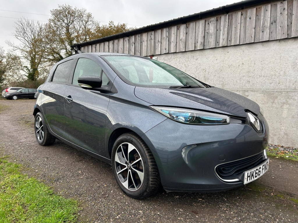 RENAULT ZOE