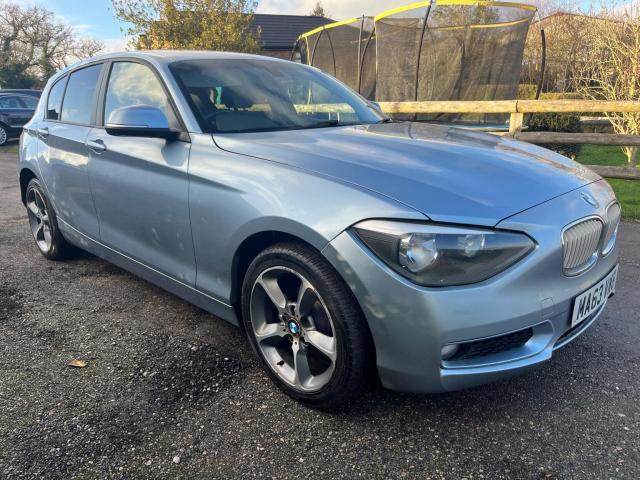 BMW 1 SERIES 2.0 118d Urban Euro 5 (s/s) 5dr