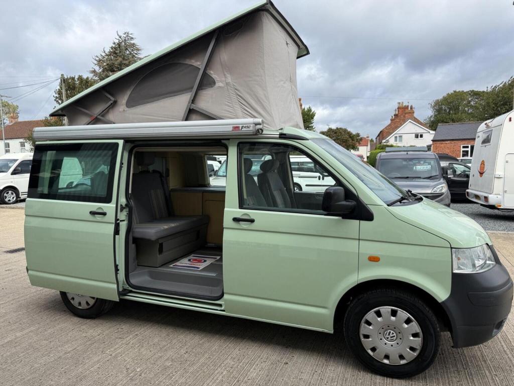 VOLKSWAGEN CAMPERVAN