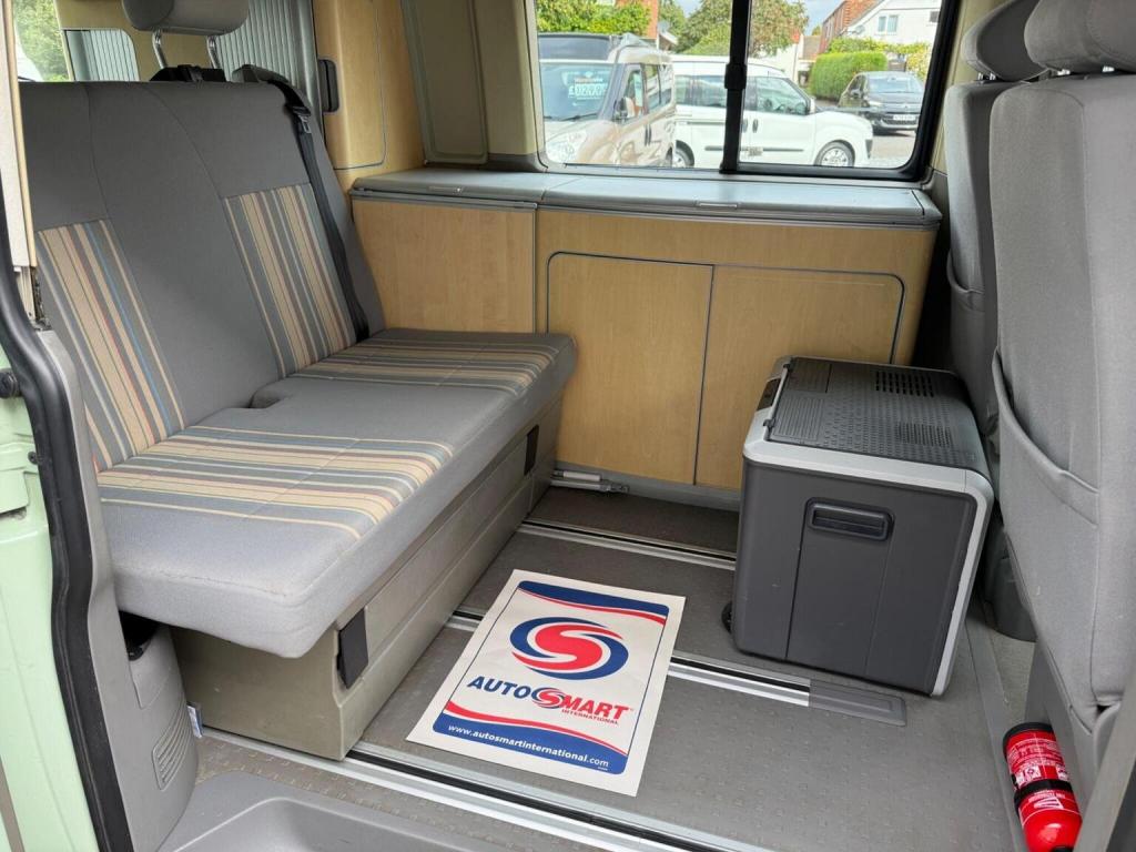 VOLKSWAGEN CAMPERVAN