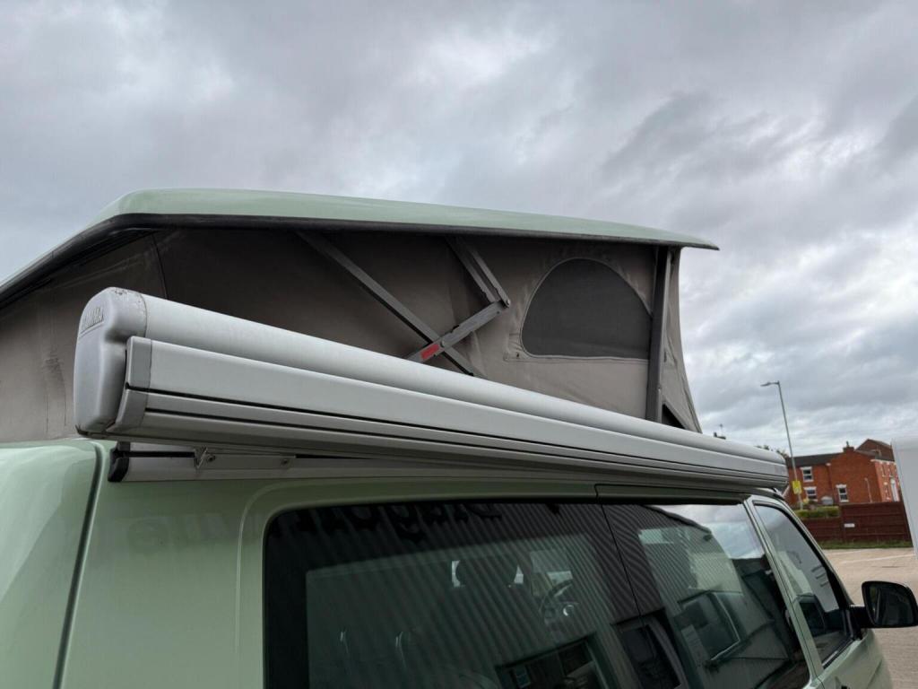 VOLKSWAGEN CAMPERVAN