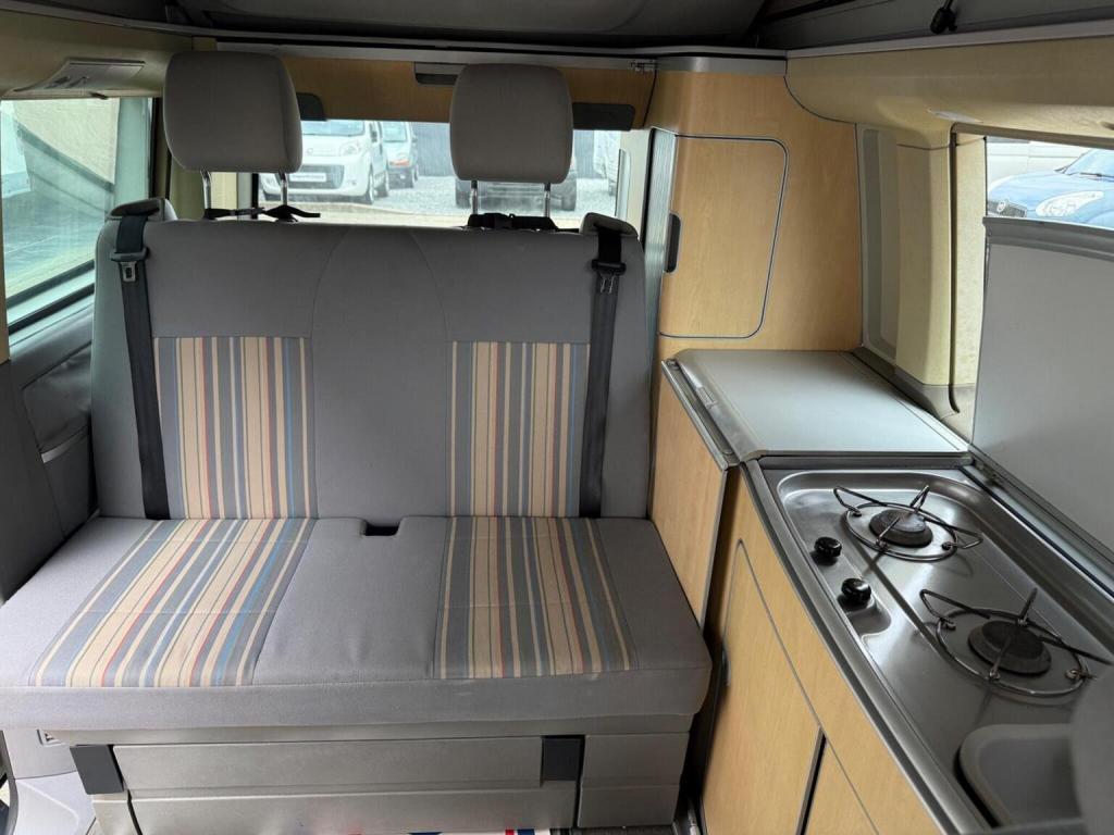 VOLKSWAGEN CAMPERVAN