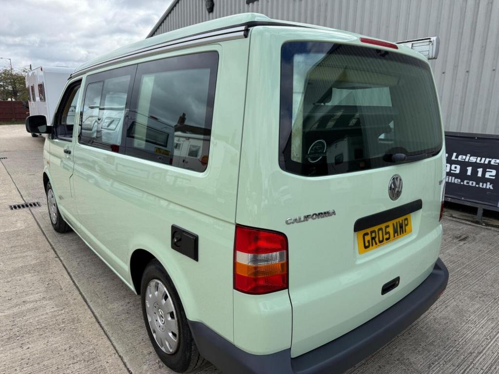 VOLKSWAGEN CAMPERVAN