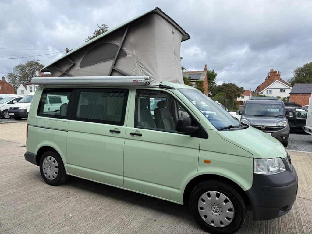 VOLKSWAGEN CAMPERVAN