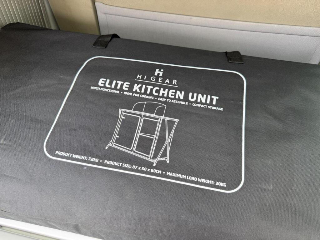 VOLKSWAGEN CAMPERVAN