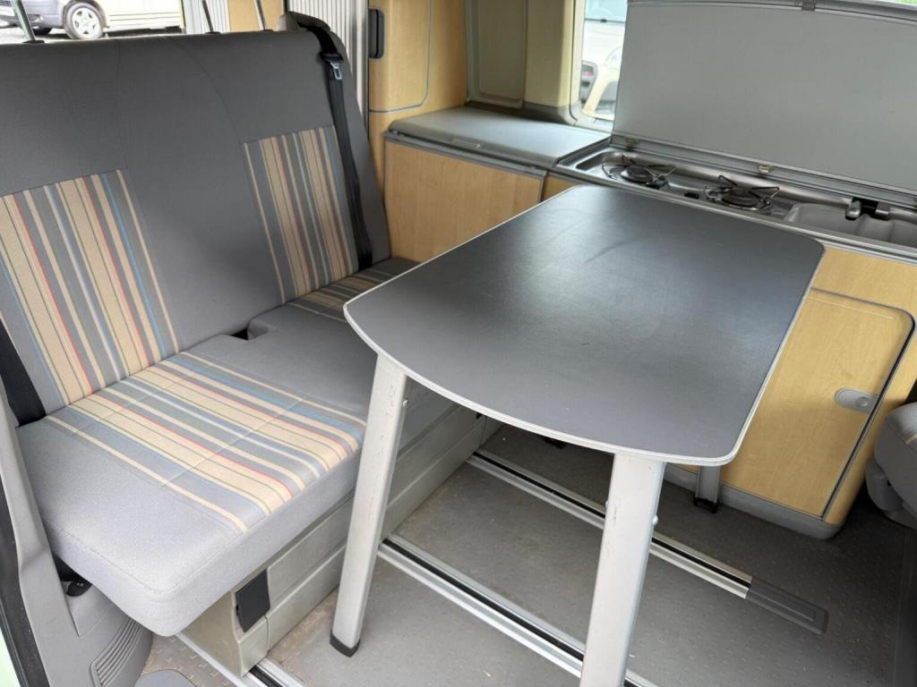 VOLKSWAGEN CAMPERVAN