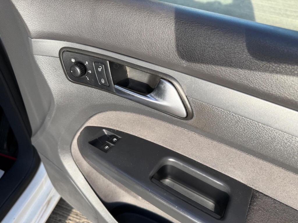 VOLKSWAGEN CADDY CAMPER