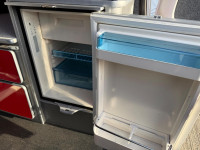 VOLKSWAGEN CADDY CAMPER