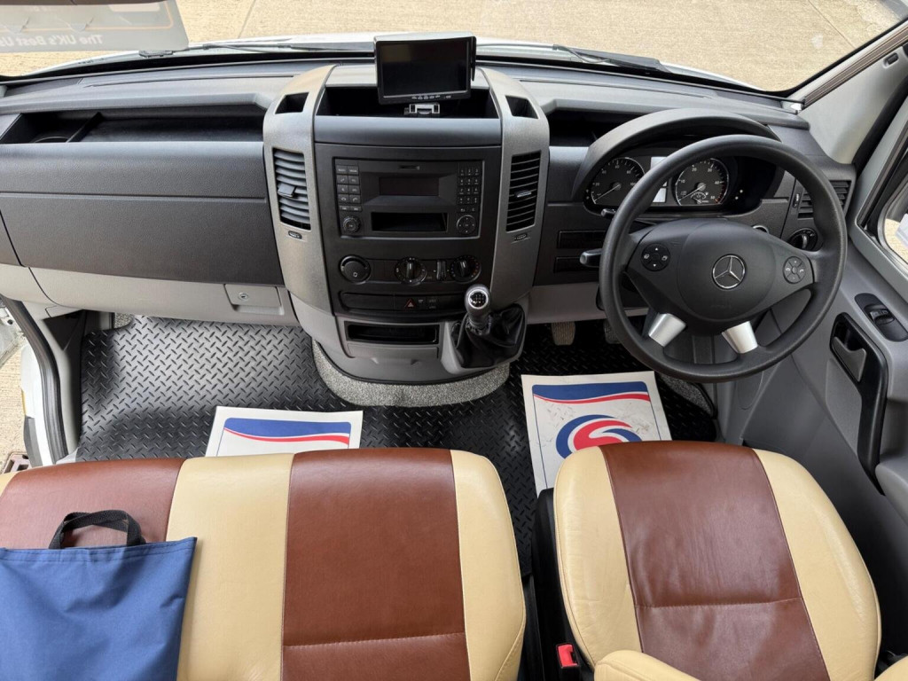 MERCEDES-BENZ SPRINTER