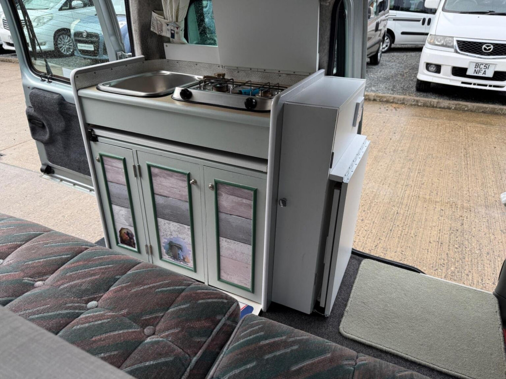 RENAULT ACROSS FREEDOM