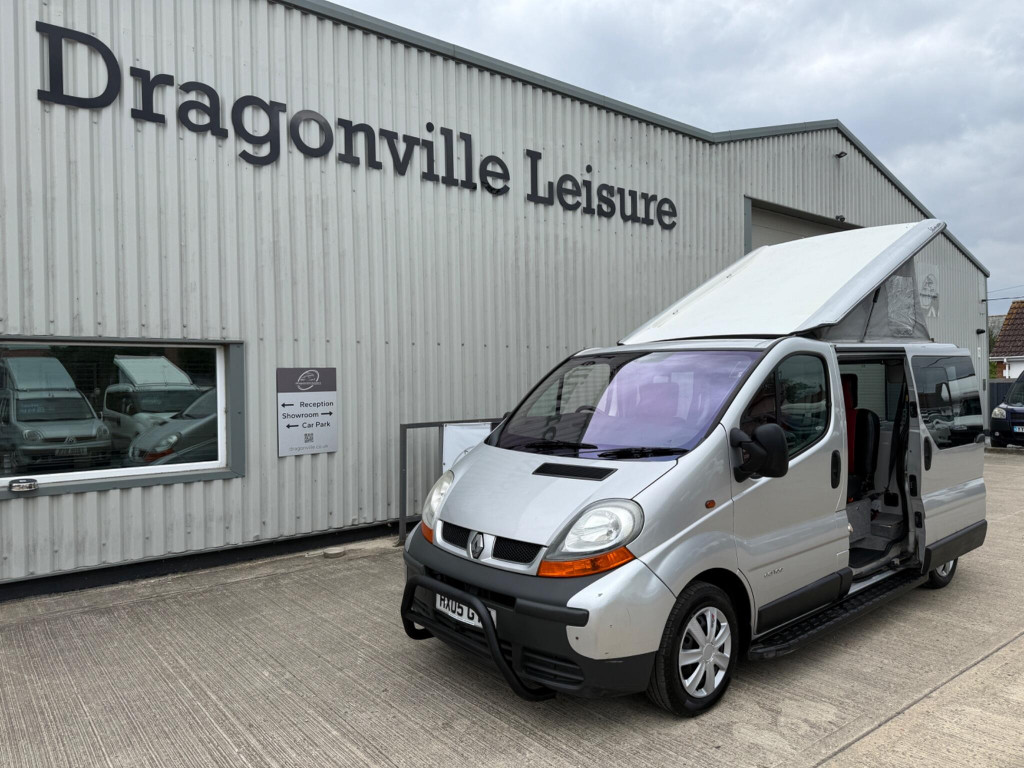 RENAULT TRAFIC