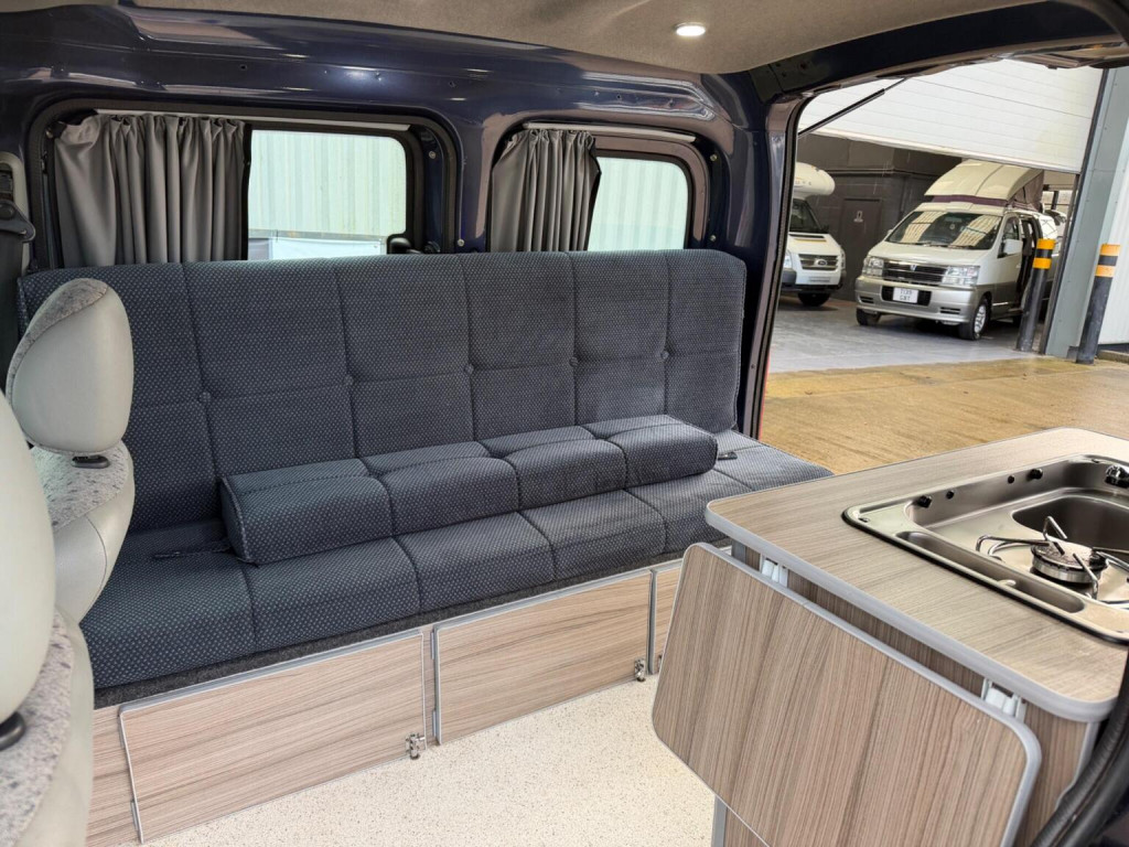 RENAULT ACROSS FREEDOM