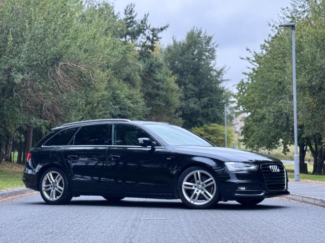 AUDI A4 AVANT 2.0 TFSI S line Multitronic Euro 5 (s/s) 5dr