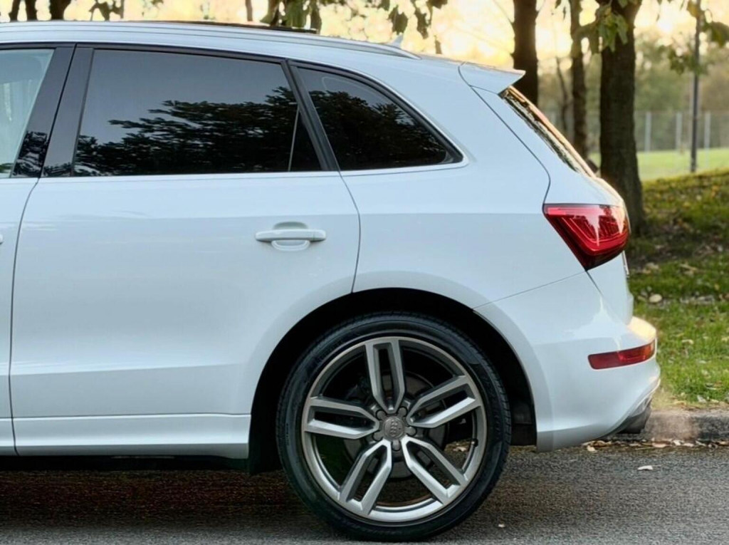 AUDI SQ5