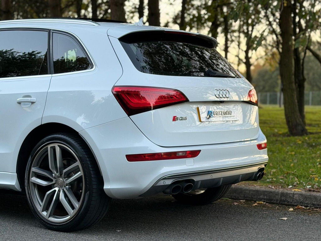 AUDI SQ5