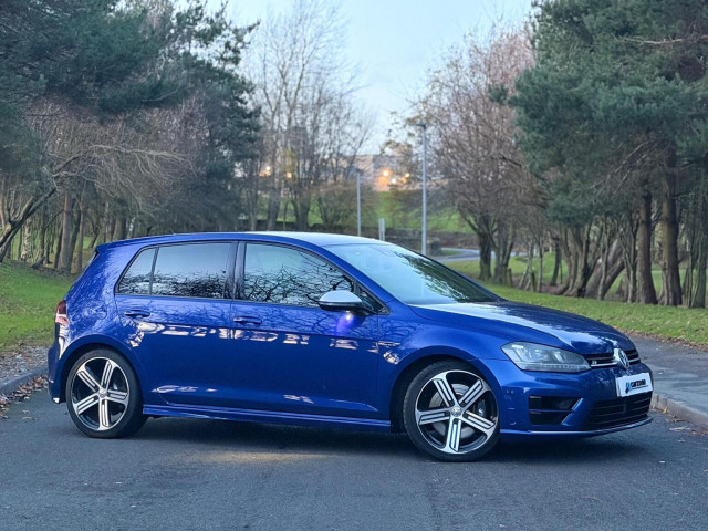 VOLKSWAGEN GOLF 2.0 TSI BlueMotion Tech R Hatchback 5dr Petrol DSG 4Motion Euro 6 (s/s) (300 ps)