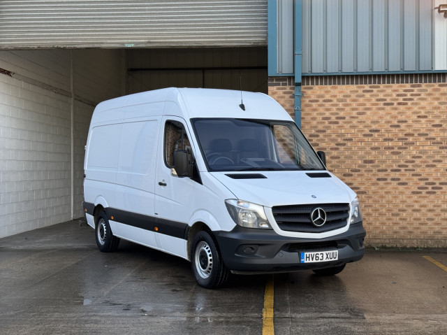 MERCEDES-BENZ SPRINTER 2.1 313 CDi RWD L2 MWB HIGH ROOF 5dr