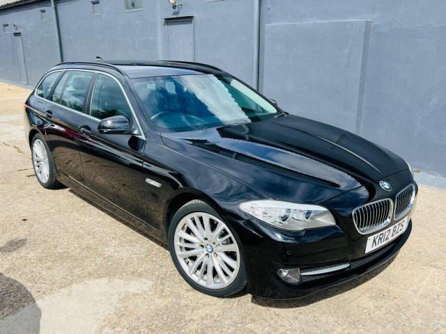 BMW 5 SERIES
