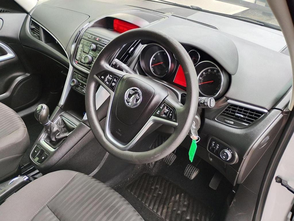 VAUXHALL ZAFIRA TOURER