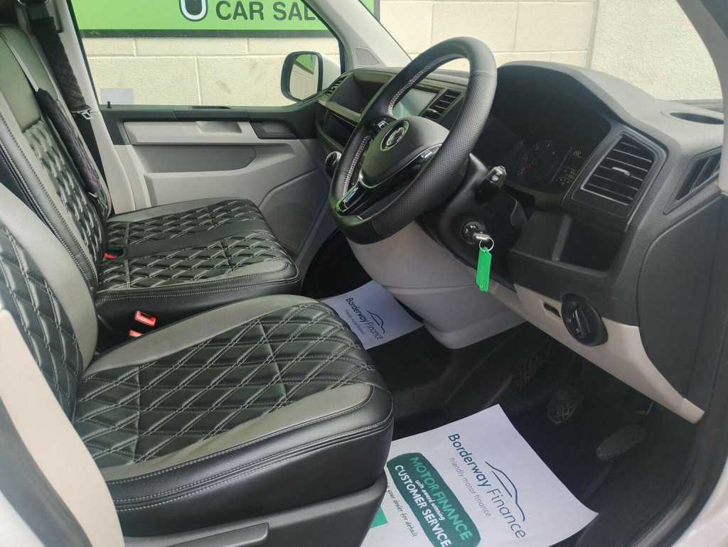 VOLKSWAGEN TRANSPORTER