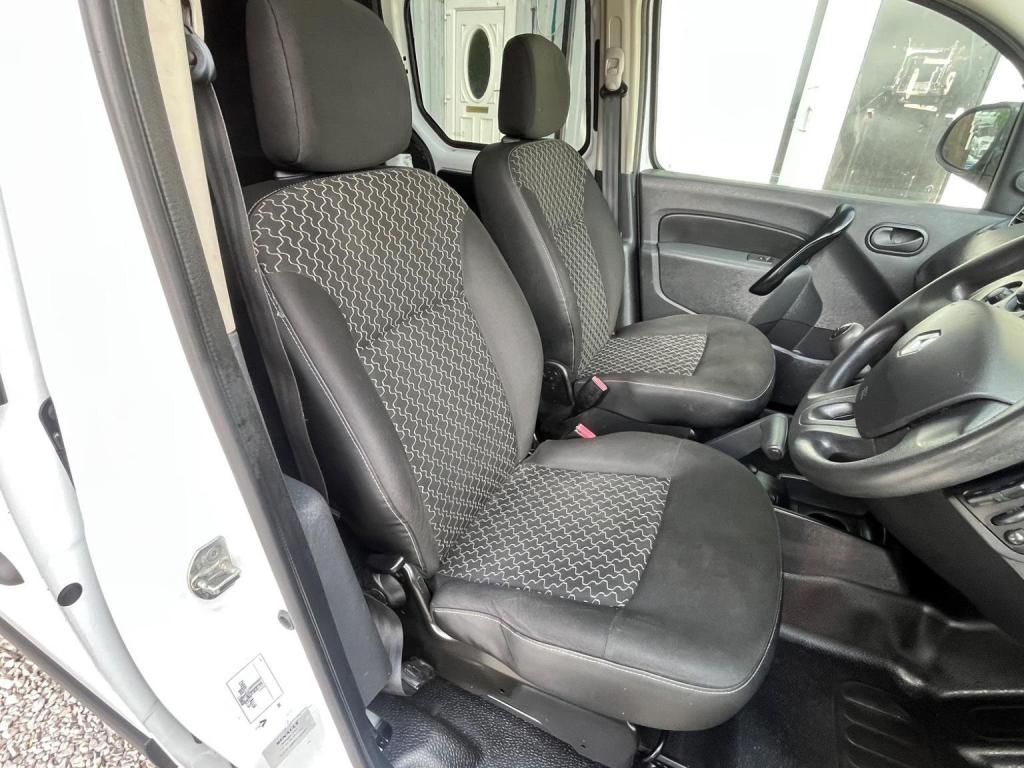 RENAULT KANGOO MAXI