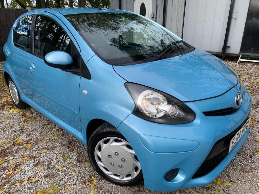TOYOTA AYGO