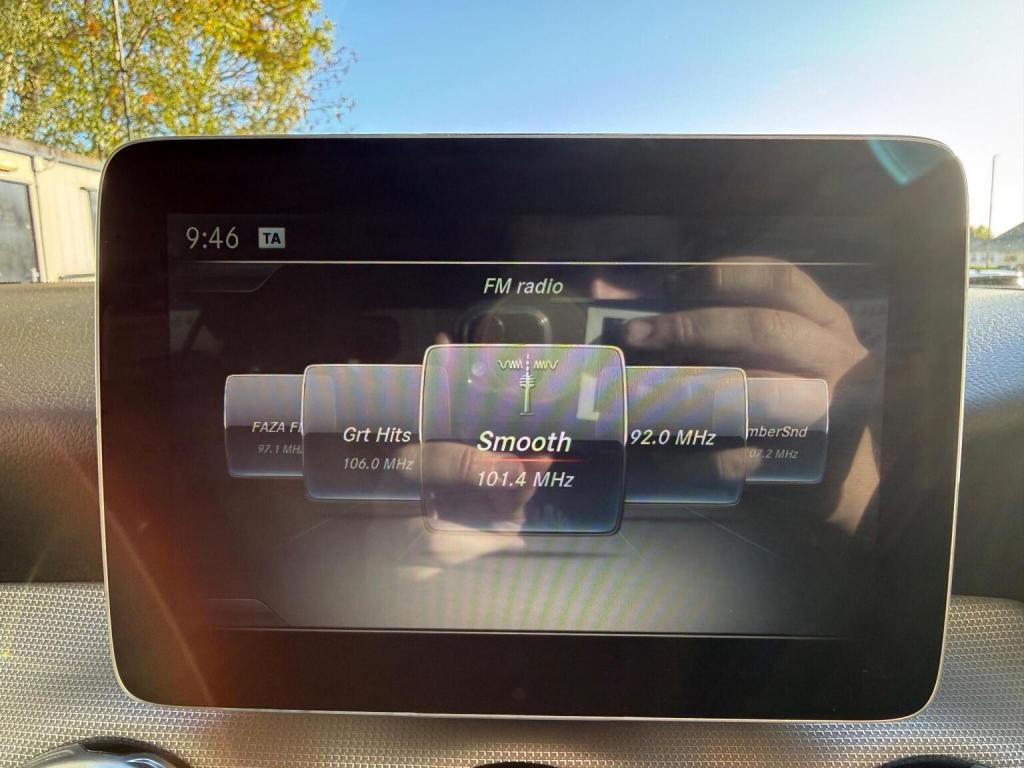 MERCEDES-BENZ GLA CLASS