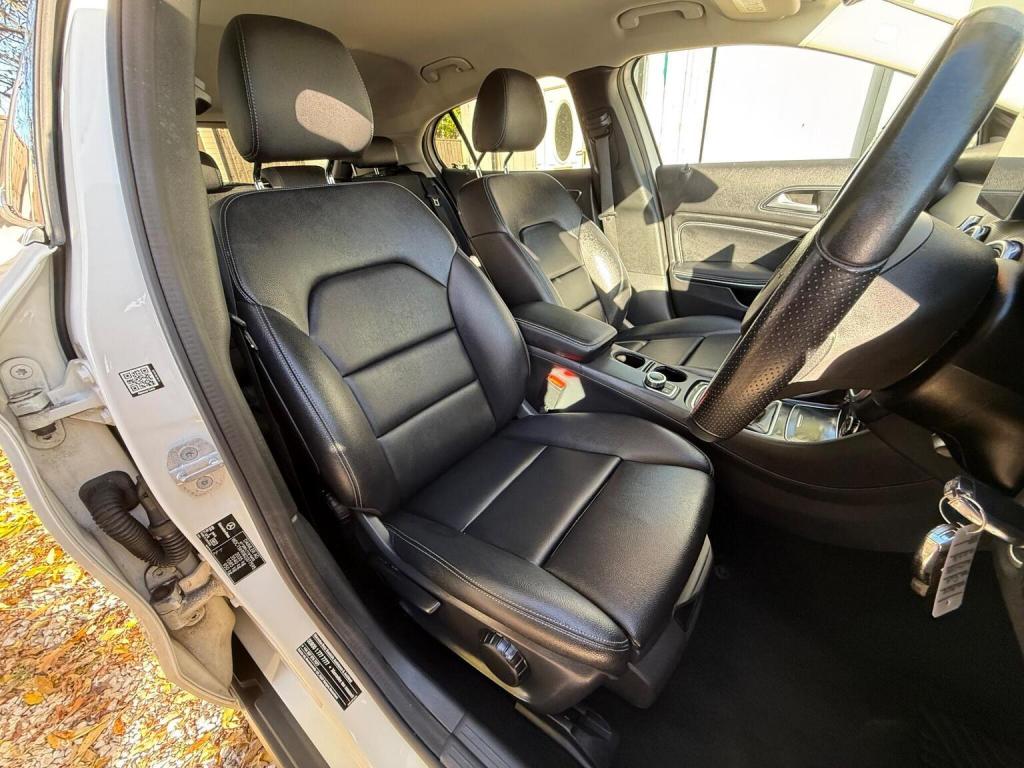 MERCEDES-BENZ GLA CLASS