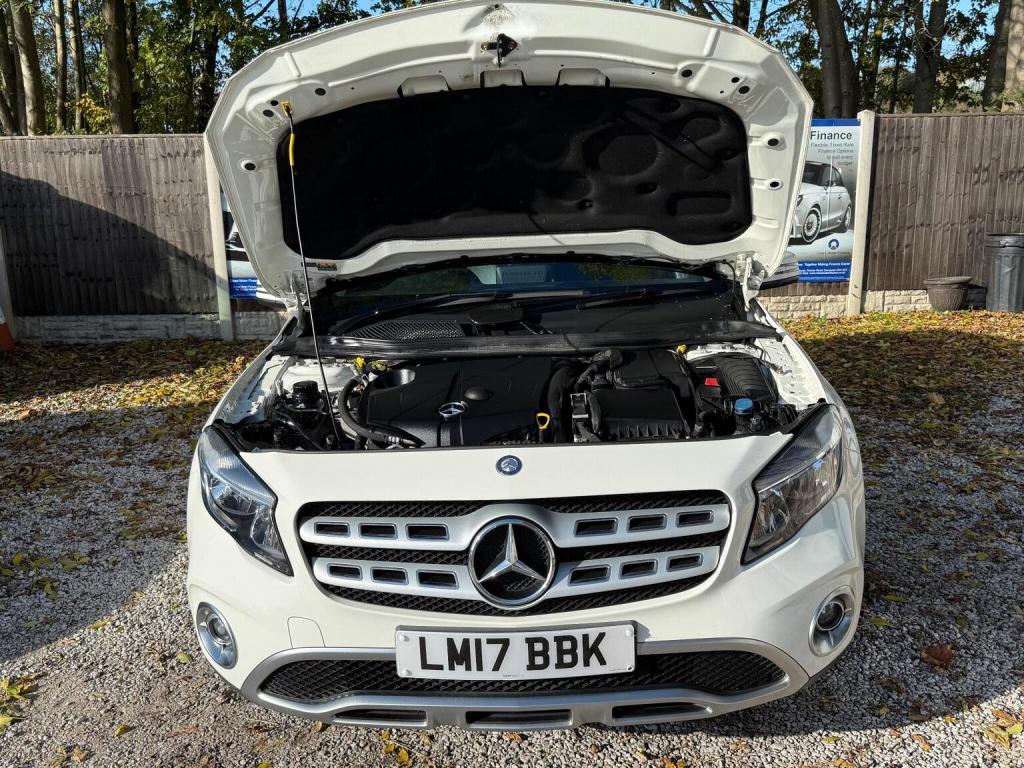 MERCEDES-BENZ GLA CLASS