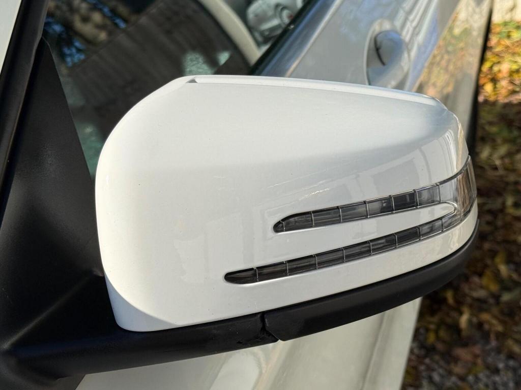 MERCEDES-BENZ GLA CLASS